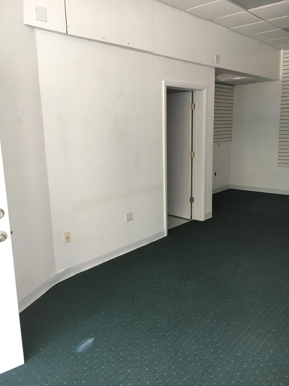 Photography studio renovation - before