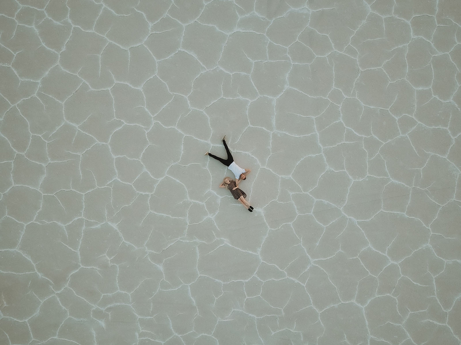 Brianna Gomez @brimarie 2 love in the time of covid A couple photographed from above during Covid wedding