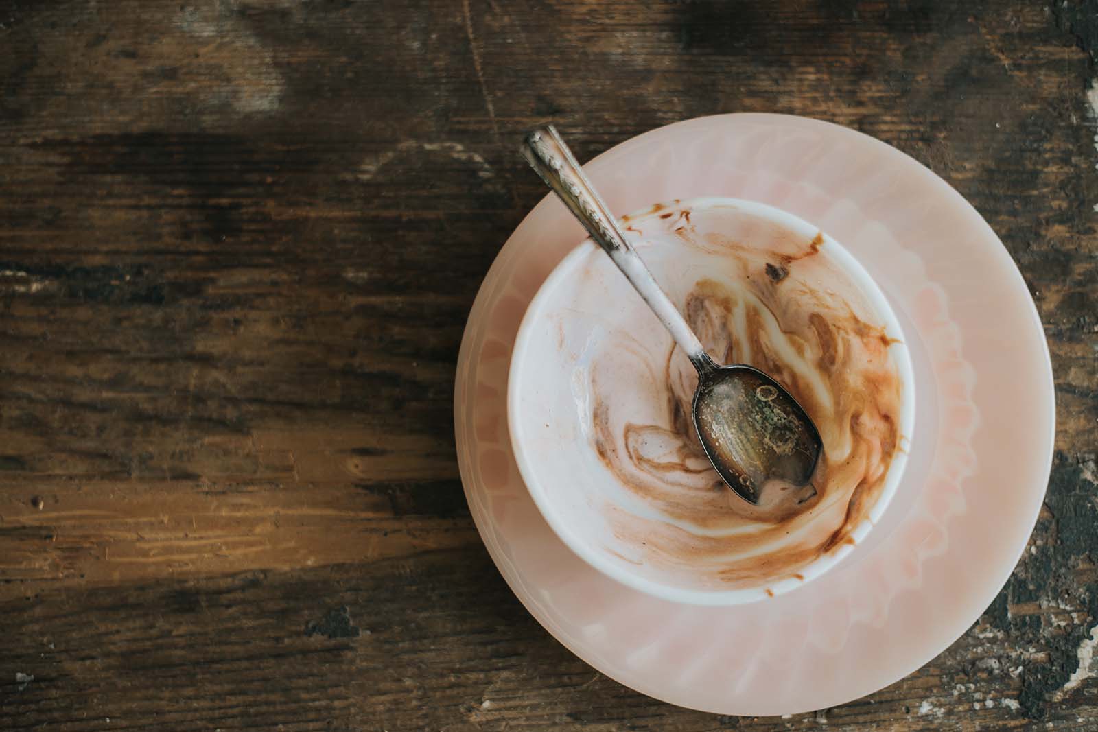 Empty dish of ice cream in perfectly calibrated color.