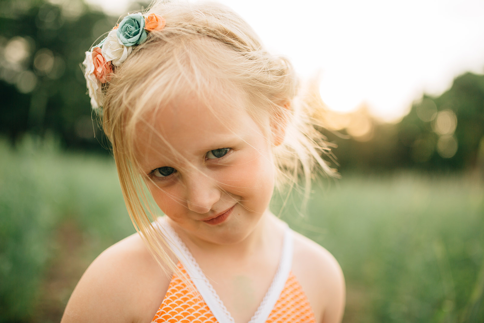 How to make backlight photography tutorial with kids by Sarah Driscoll 8 Backlighting is my absolute favorite. Here are some key components and tips I have learned along the way. | Click Magazine