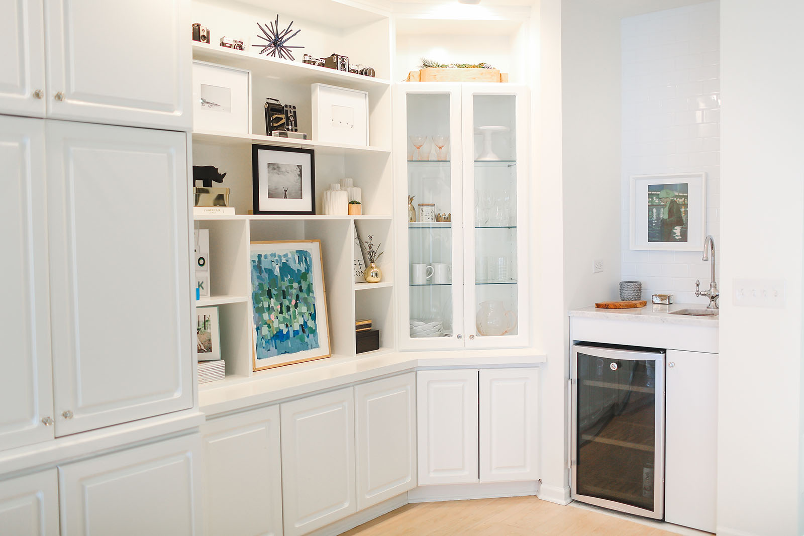 Modern photography studio walkthrough