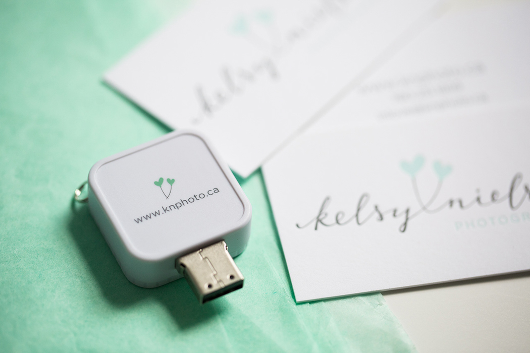 newborn-session-usb