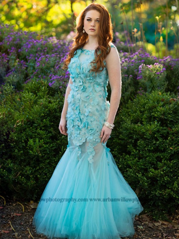 picture of a redhead in an aqua dress by Lori Vieth